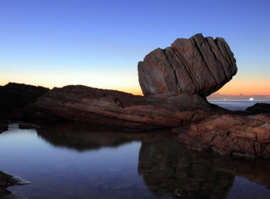 海，岩石，日落，黄昏 2560x1600