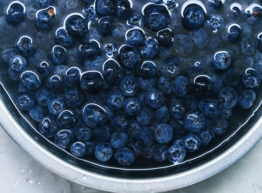 蓝莓，碗，水，水果 3840x2160