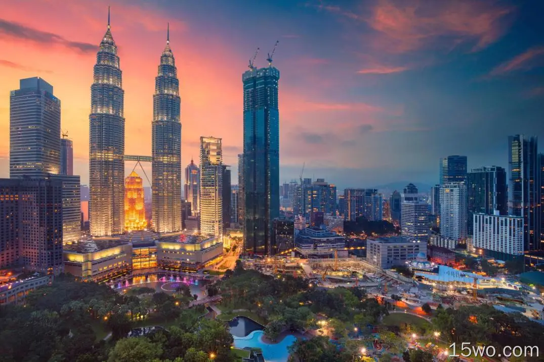 人造 吉隆坡 城市 马来西亚 夜晚 摩天大楼 建筑 Petronas Towers 高清壁纸