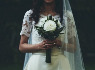 婚纱、花束、新娘 5472x3648