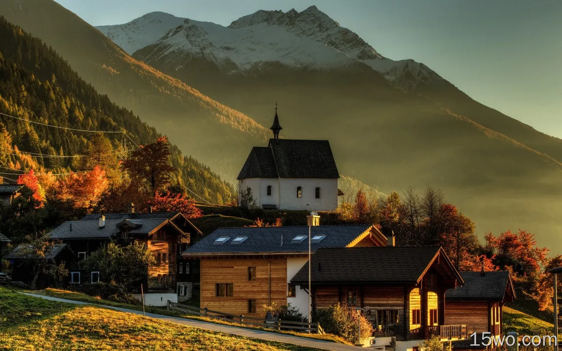 瑞士，瓦利斯，房屋，山，树，早晨，秋天