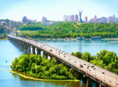 乌克兰，桥梁，城市景观，河流，建筑 6000x4492