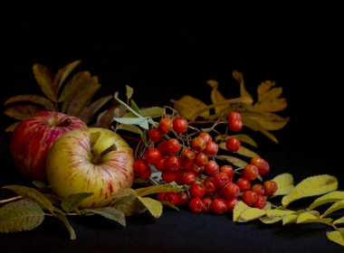 浆果、苹果、水果、黑色背景 3840x2160