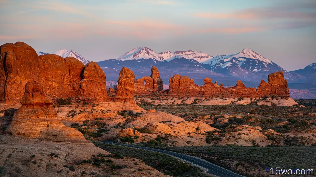 自然 Arches National Park 国家公园 路 山 岩石 Utah USA 风景 高清壁纸
