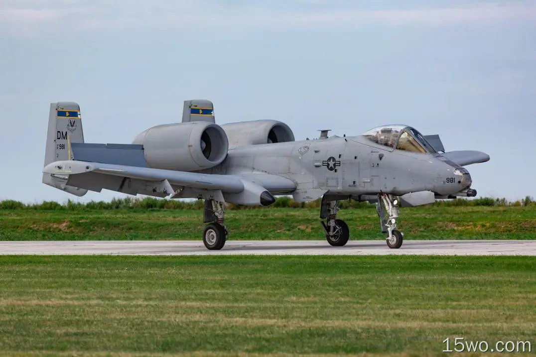 军事 A-10攻击机 喷射战斗机 Warplane 飞机 喷气式战斗机 高清壁纸