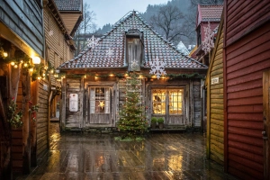 节日 圣诞节 挪威 Christmas Tree Christmas Ornaments Wooden 高清壁纸  2560x1706