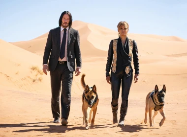 一条狗引发的血案电影“疾速追杀”沙漠逃亡的剧照壁纸 2560x1600