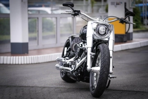 座驾 自制摩托车 摩托车 哈雷戴维森 Thunderbike Customs 高清壁纸  1920x1280