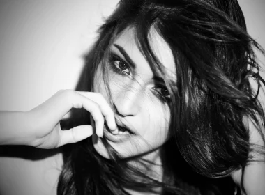 名人 Anushka Sharma 女演员 印度 黑白 面容 印第安 Actress Monochrome 高清壁纸 3840x2160