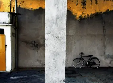座驾 自行车 高清壁纸 2560x1600