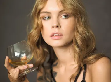 女性 安娜·斯塔西娅 模特 俄罗斯 女孩 面容 玻璃 Woman Blonde 高清壁纸 3543x2657