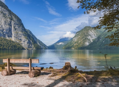 德国，巴伐利亚，长椅，湖泊，风景，山脉，树木，心情 2560x1440
