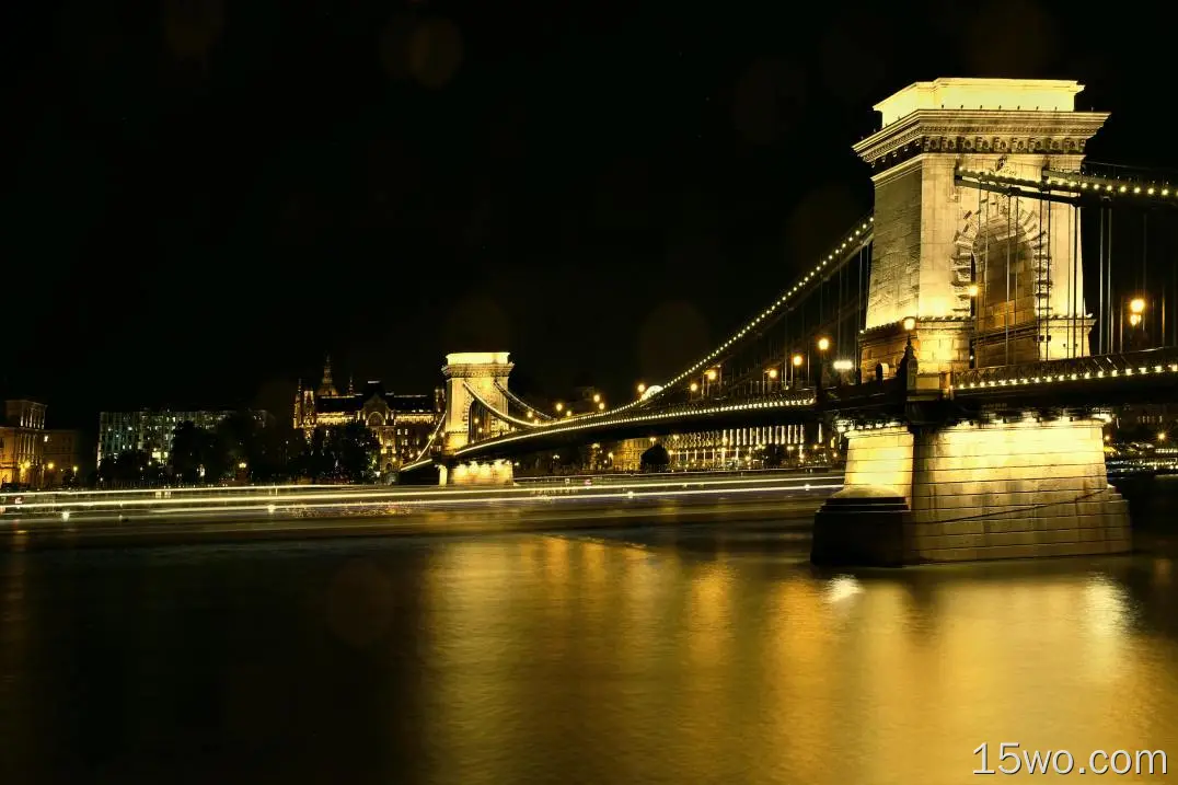 人造 Chain Bridge 桥 Danube River 夜晚 匈牙利 布达佩斯 高清壁纸