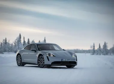 抽象 Porsche Taycan 4S 保时捷 汽车 交通工具 White Car Sport Car 冬季 Snow 高清壁纸 4096x2731