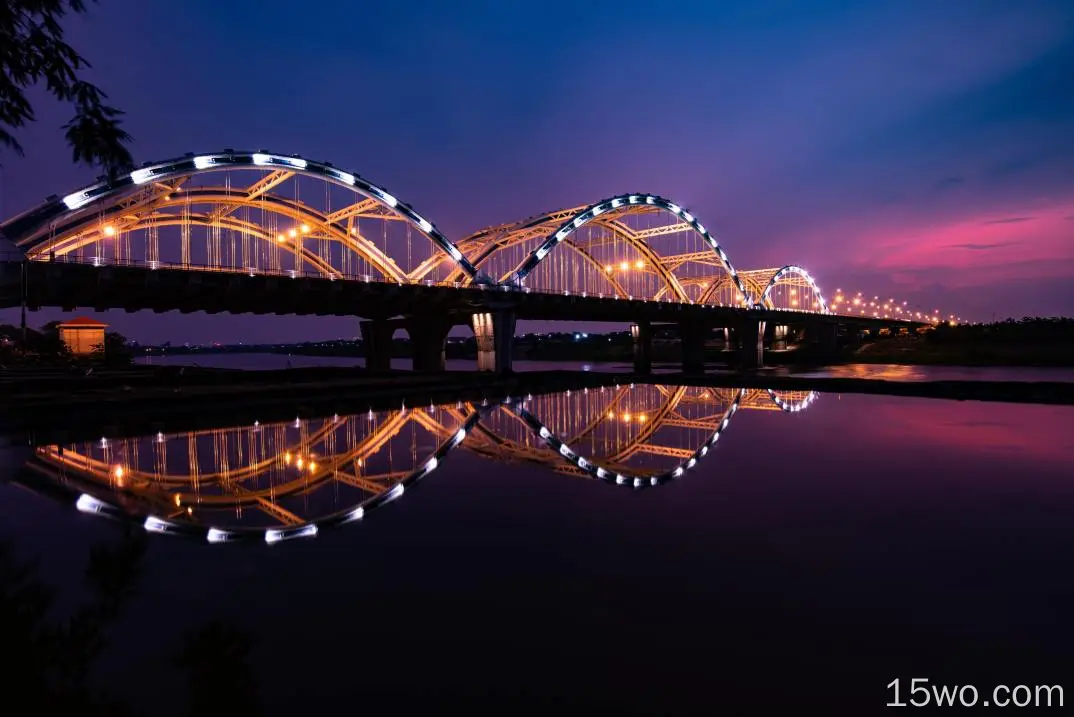 人造 桥 倒影 夜晚 越南 高清壁纸