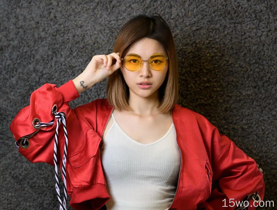 女性 亚洲 Woman 模特 女孩 Brunette Sunglasses 高清壁纸