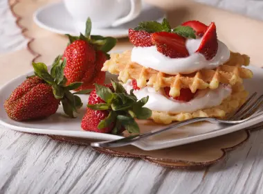 食物 早餐 华夫饼 Cream 草莓 高清壁纸 5616x3744