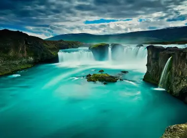 自然 Goðafoss 瀑布 高清壁纸 2560x1440