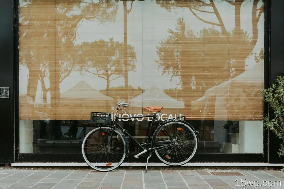 自行车、窗户、反光、立面