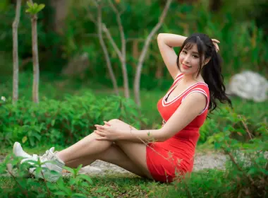 女性 亚洲 Woman 模特 女孩 Smile Black Hair Red Dress 高清壁纸 4562x3041