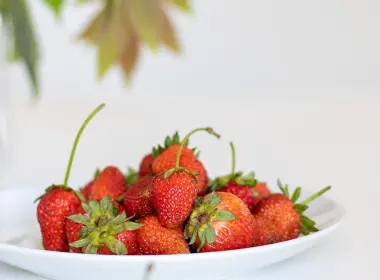 草莓、水果、盘子、美味、甜味 4140x5796