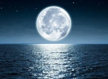 月亮海夜5k壁纸 5760x3840