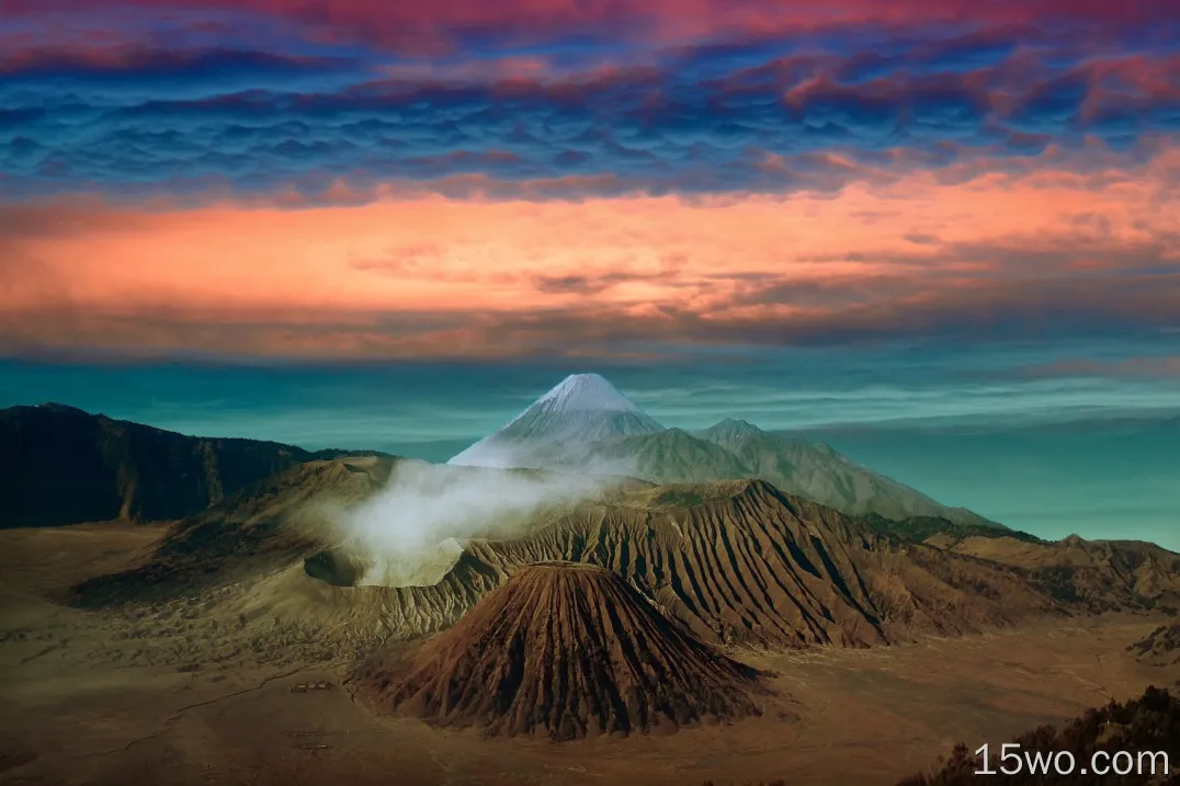 火山景观云景区8k壁纸