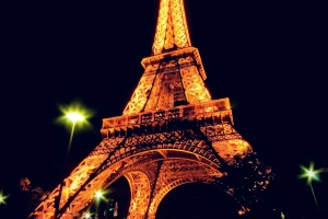 bc23巴黎埃菲尔铁塔夜间艺术插图  3840x2400