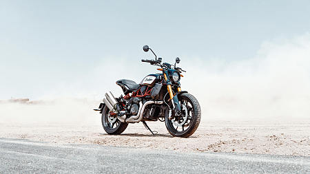 座驾 Indian 印第安 Sand 摩托车 高清壁纸 7680x4320