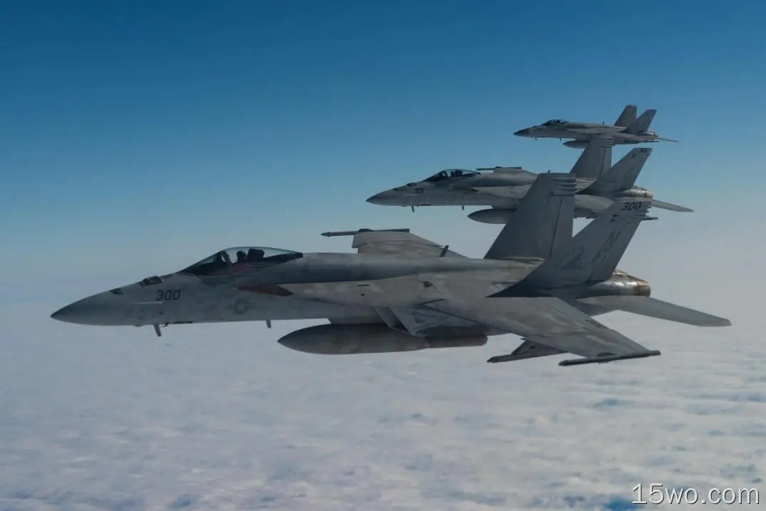 军事 F/A-18E/F大黄蜂战斗机 喷射战斗机 喷气式战斗机 飞机 Warplane 高清壁纸