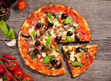 披萨片、快餐、西红柿、蔬菜 4090x3090