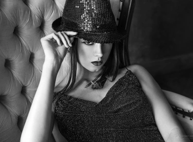 女性 模特 Woman 女孩 黑白 Lipstick Hat 高清壁纸 2248x1500