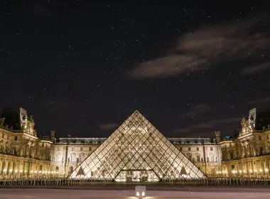 4K 风景 法国 巴黎 卢浮宫 城市夜景 3840x2160
