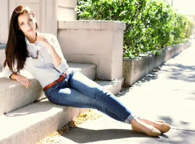 女性 Emily Rudd 模特 美国 Jeans Shirt 高清壁纸 2560x1600