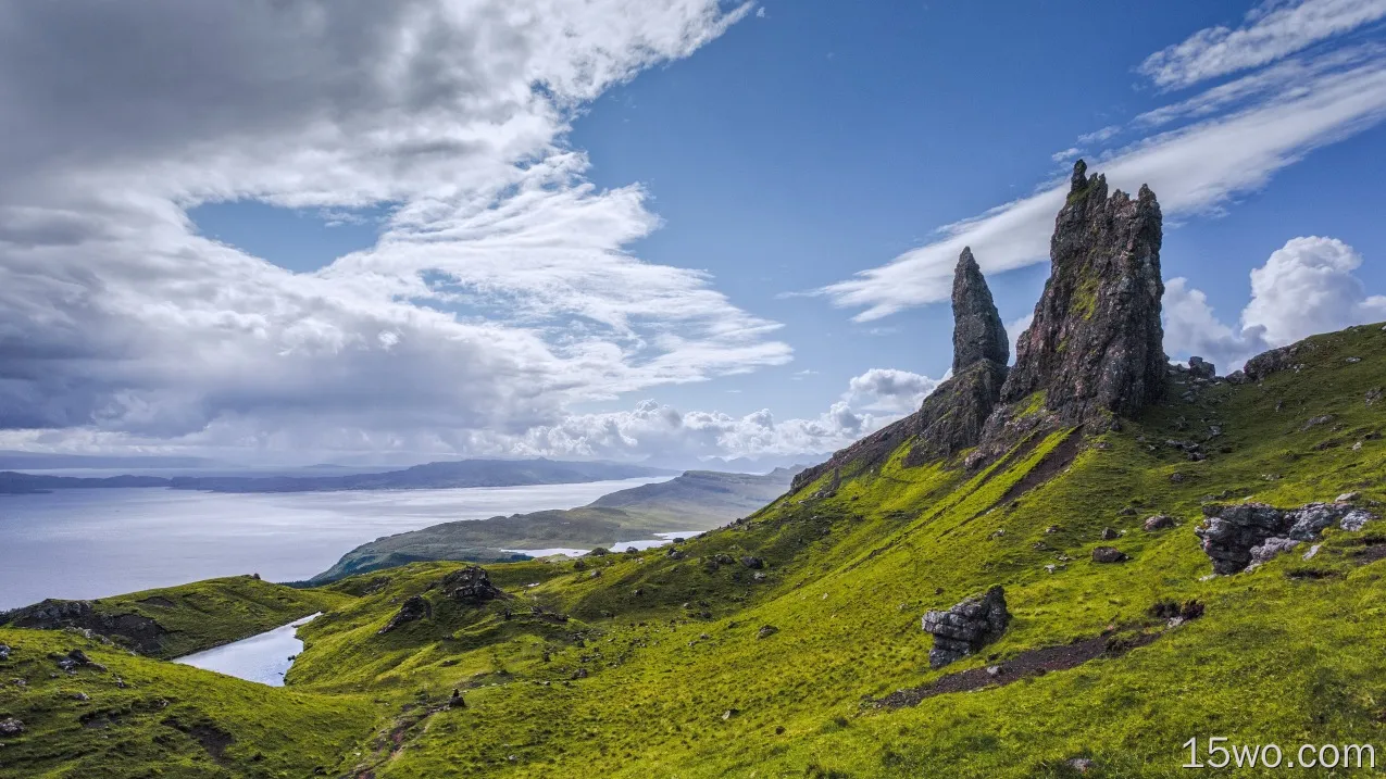 nature,landscape,Scotland,Skye,rock formation,field,sea,coast,sky,clouds,stones