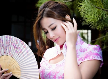女性 亚洲 模特 Woman 女孩 Fan Smile Brunette Lipstick 面容 高清壁纸 3840x2160