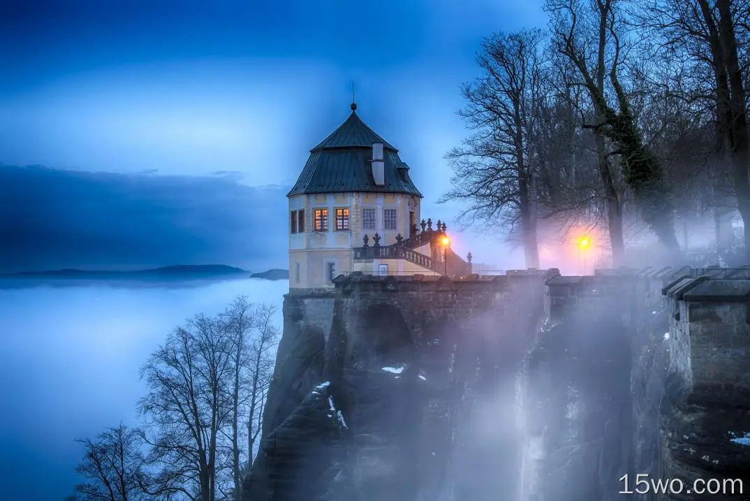 人造 城堡 Fortress Konigstein Fortress 瑞士 雾 高清壁纸